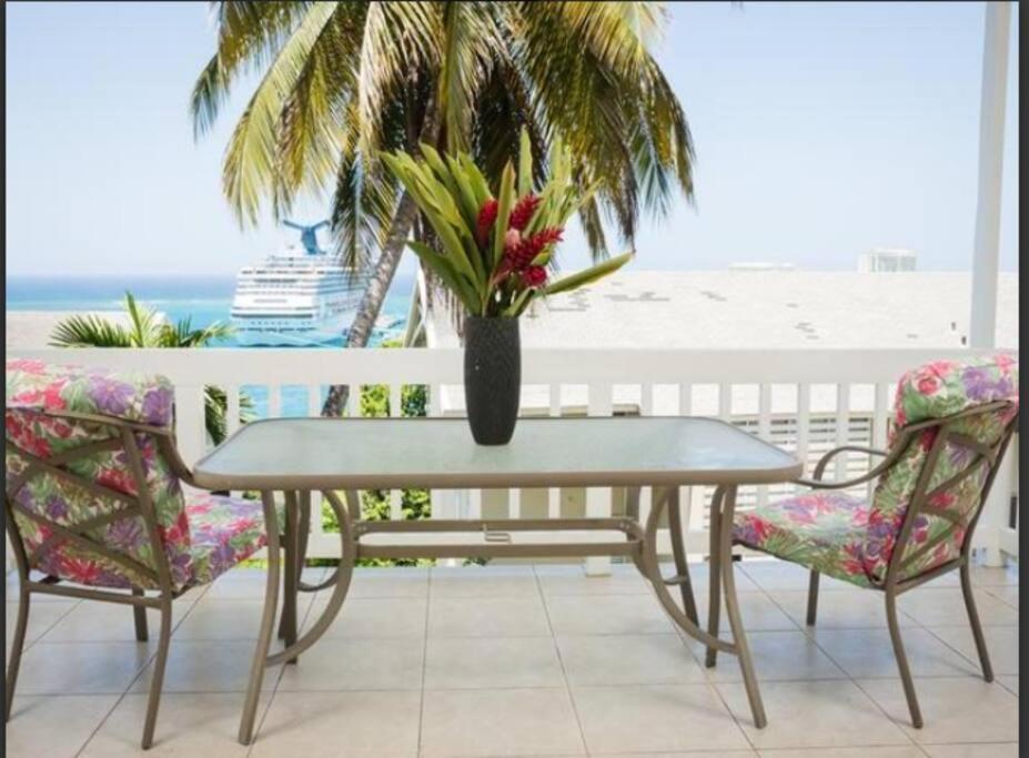 Ocho Rios 2 Bedroom Apartment/Flat מראה חיצוני תמונה