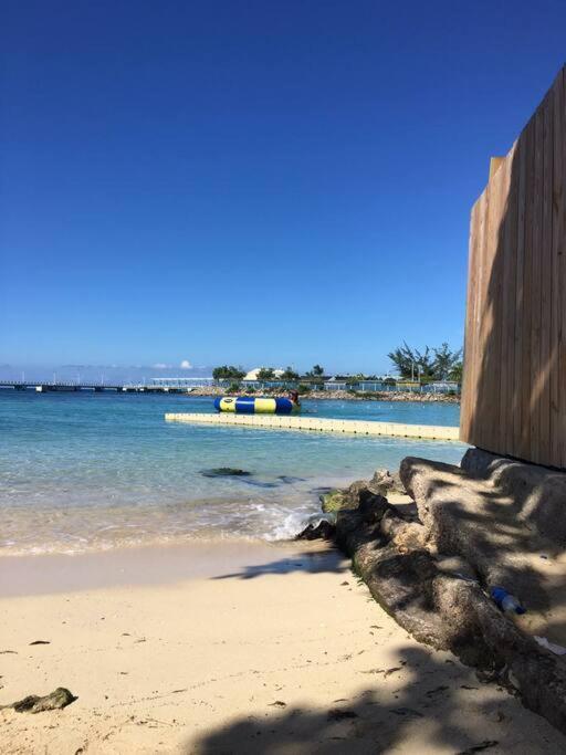 Ocho Rios 2 Bedroom Apartment/Flat מראה חיצוני תמונה